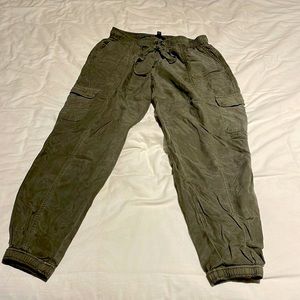 Green cargo pants